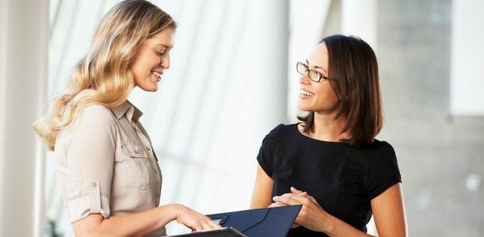 woman meeting interviewer