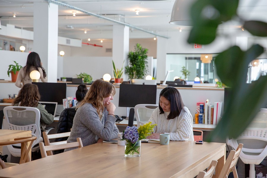 Dig Offic DIG Jobs and Company Culture