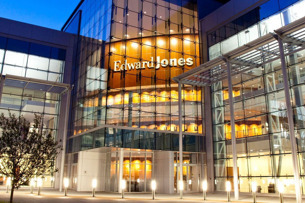 Edward Jones company profile